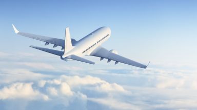 Скандал на летището след полет от Лондон до София