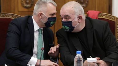  "Ние идваме" на Хаджигенов и Бабикян ще преговаря с други партии за изборите 