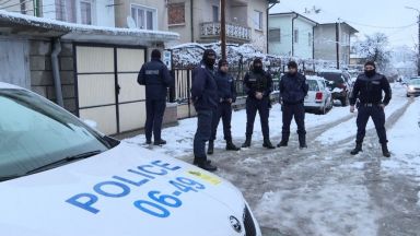 Обвиняем за смъртта на осемгодишно момче в Мездра е задържан