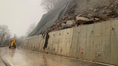 Пътят до Рилския манастир ще бъде отворен днес но само