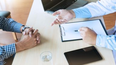 Много мъже късно разбират че ежедневните им проблеми с уринирането