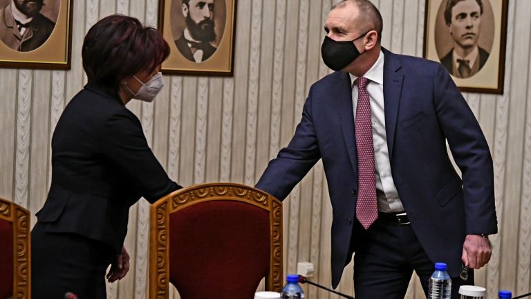 Цвета Караянчева упрекна президента в липса на диалог с институциите