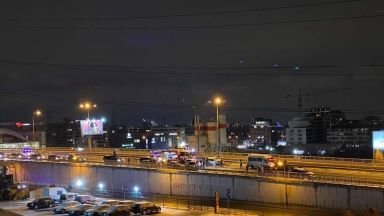Тежка верижна катастрофа затвори Околовръстния път в столицата алармираха очевидци