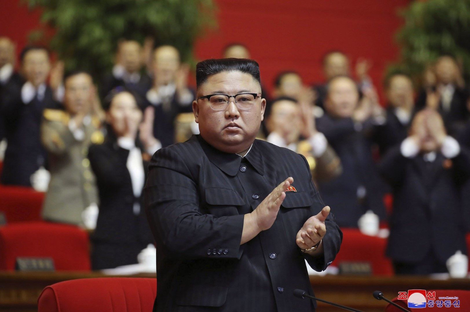 Ким Чен-ун закрива партийния конгрес