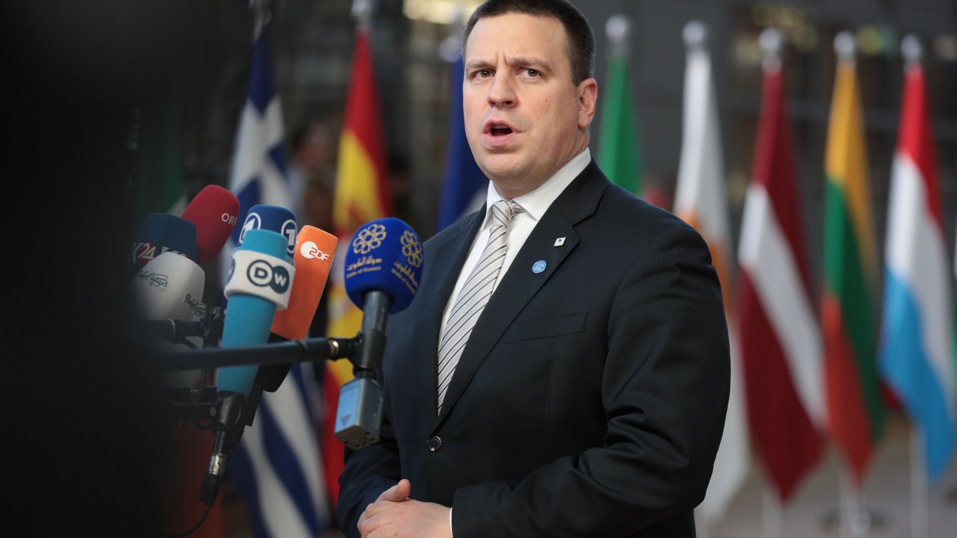 Премиерът на Естония подава оставка заради корупционен скандал