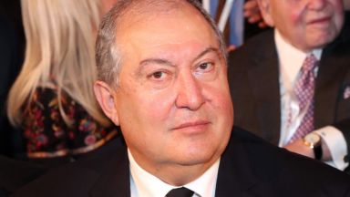 Президентът на Армения Армен Саркисян който бе диагностициран с коронавирусна