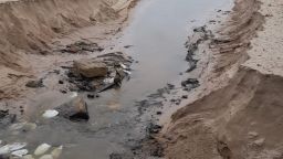 Бурното море е „изяло“ плажовете на Созопол