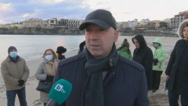 Няма щети по плажовете на Созопол това заяви кметът