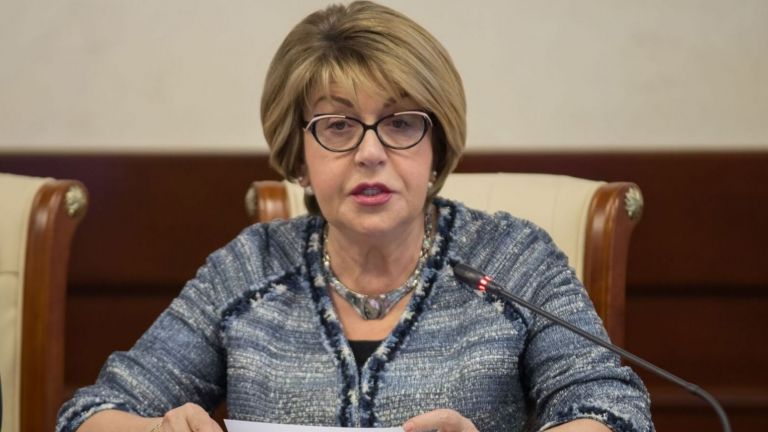 Руският посланик Елеонора Митрофанова в поздравлението си по повод националния