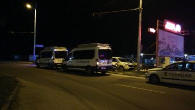 Нерегламентирано частно парти събра над 30 души в заведение в