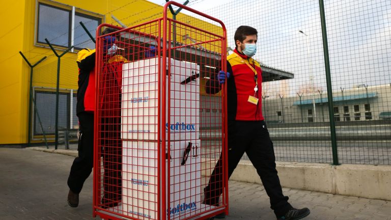 Над 750 000 допълнителни дози от ваксината на Пфайзер ще