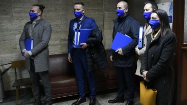 Започна регистрацията за частичните местни избори у нас Те ще