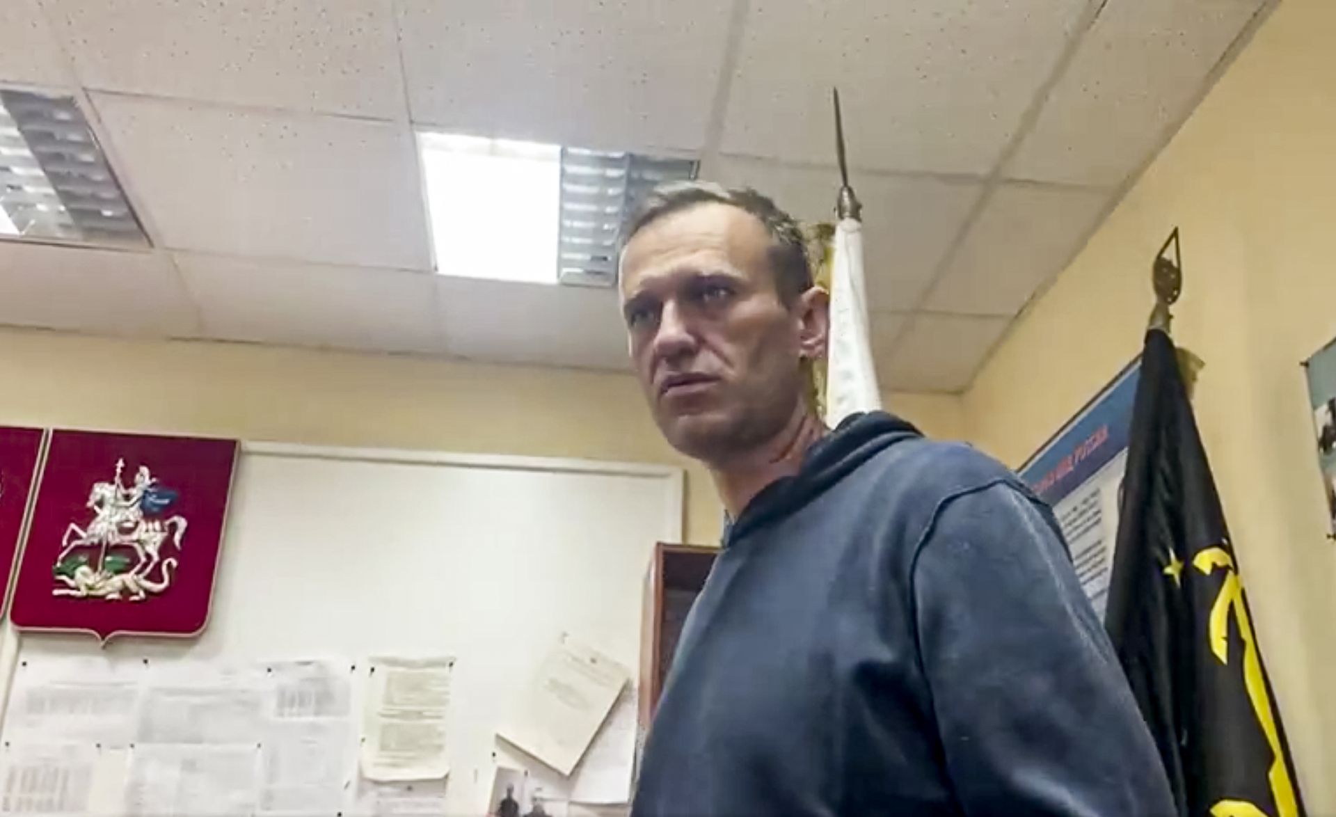 Руската прокуратура ще подкрепи в съда искането на Федералната служба за изпълнение на наказанията условната присъда на опозиционера Алексей Навални по дело за измама да бъде сменена с ефективна