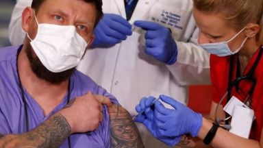 Няколко болници в Полша казаха днес че са принудени да