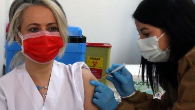 Само за четири дни на ваксинация Турция се нареди в