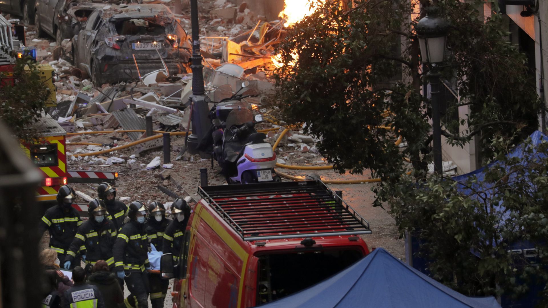 4 са вече жертвите на експлозията, разрушила сграда в Мадрид
