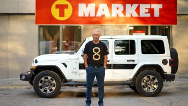 Следпразнично потърсихме неповторимия и легендарен Христо Стоичков за да сподели