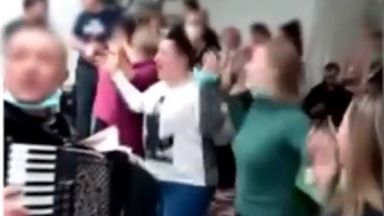 Шумно парти на медицински сестри в най голямата загребска ковид болница