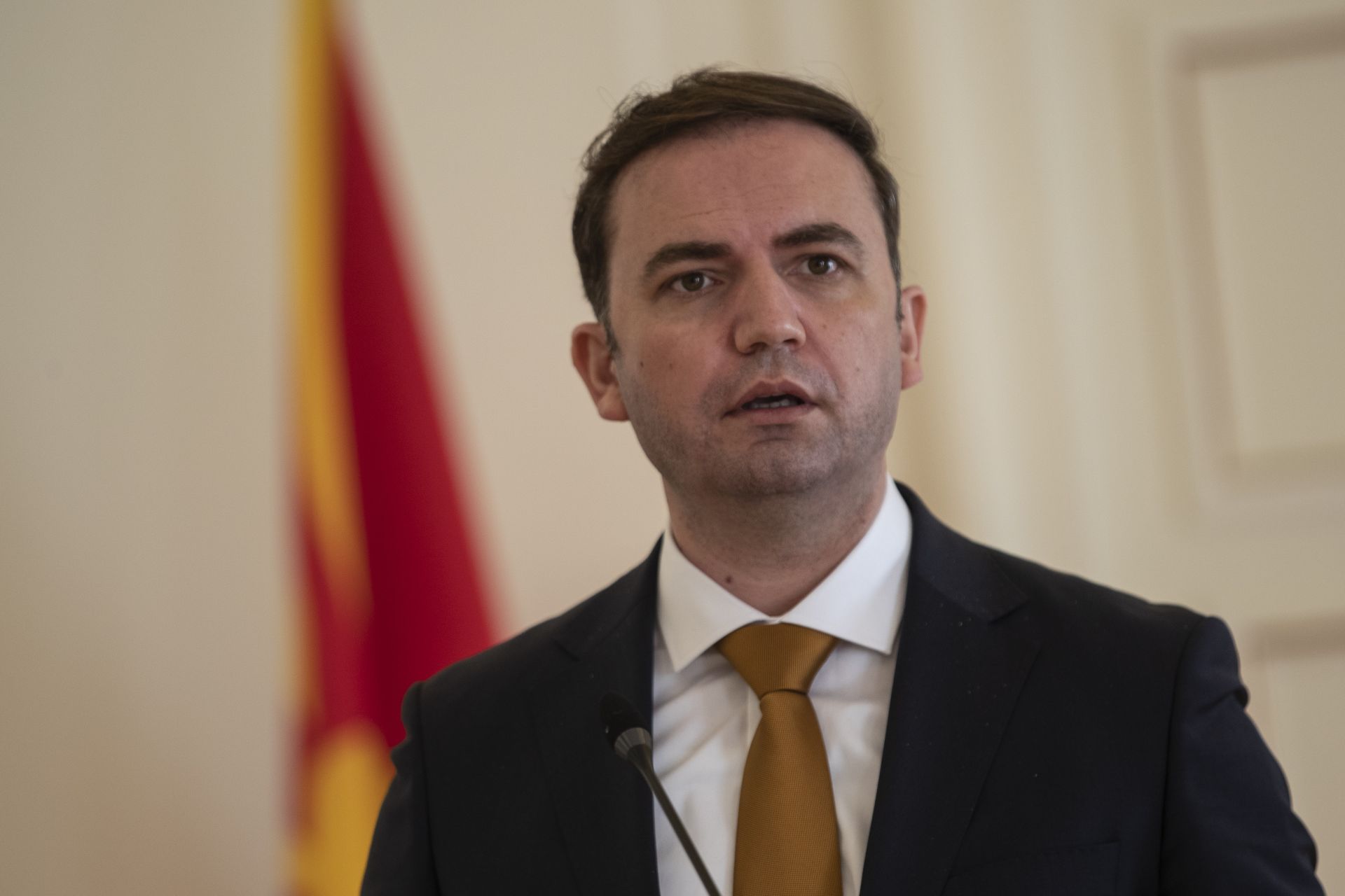 Външният министър на Северна Македония Буяр Османи се срещна с еврокомисаря за управление на кризи Янез Ленарчич