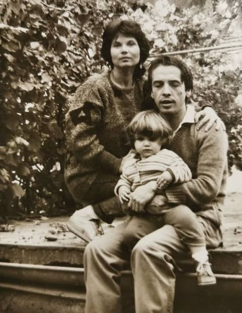 Със съпругата Ана и дъщерята Елена