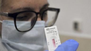 Преподавателите в университетите ще бъдат тествани за коронавирус