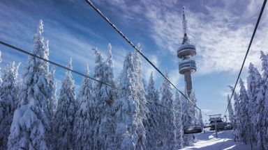 За около половин час спряха лифтовете в Пампорово сигнализираха зрители