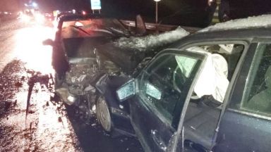 Тежка катастрофа с 4 коли след челен сблъсък на Е-79 край Благоевград 