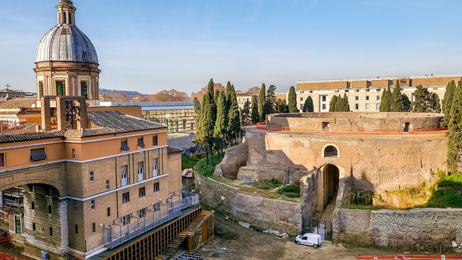 Нова забележителност в Рим: гробницата на първия римски император