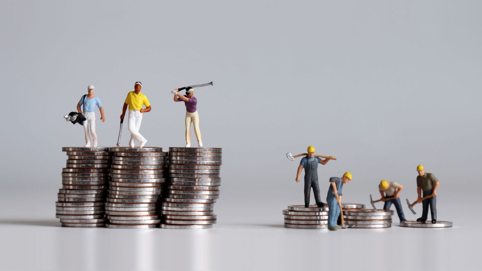 Работещи бедни: Ще мине ли директивата за минималната заплата