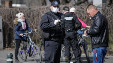 Решението на Дания да затвори през март 2020 г границите