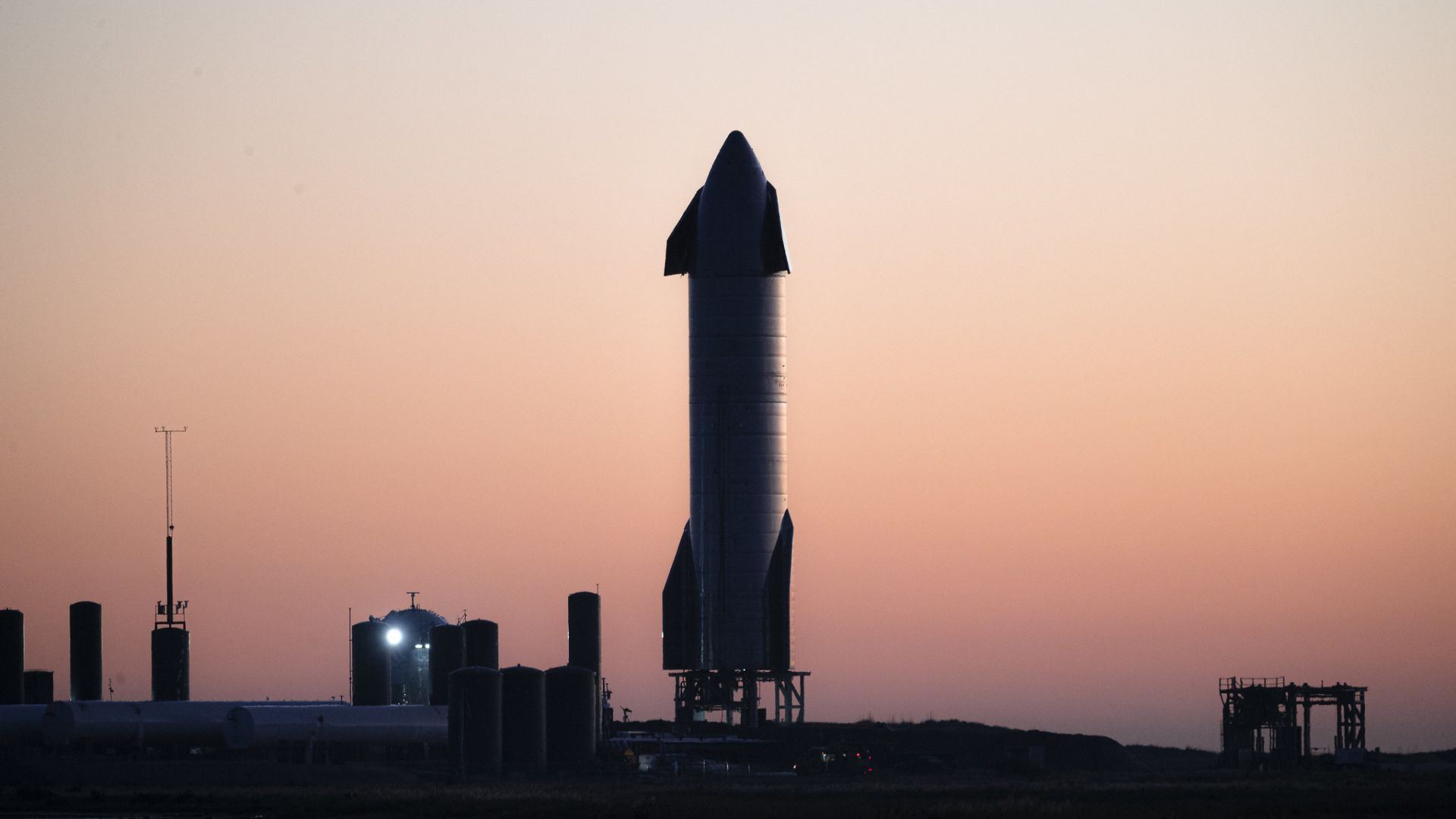 SpaceX Се готви за нов тест на марсианската си ракета