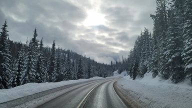 Виж още От 14 00 часа е възстановено движението по планинските