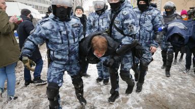 Над 3000 души са арестувани на днешните протести в Русия