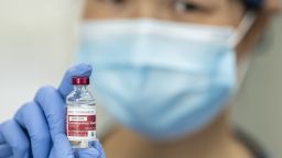 Фалшиви китайски ваксини са продадени на държави 