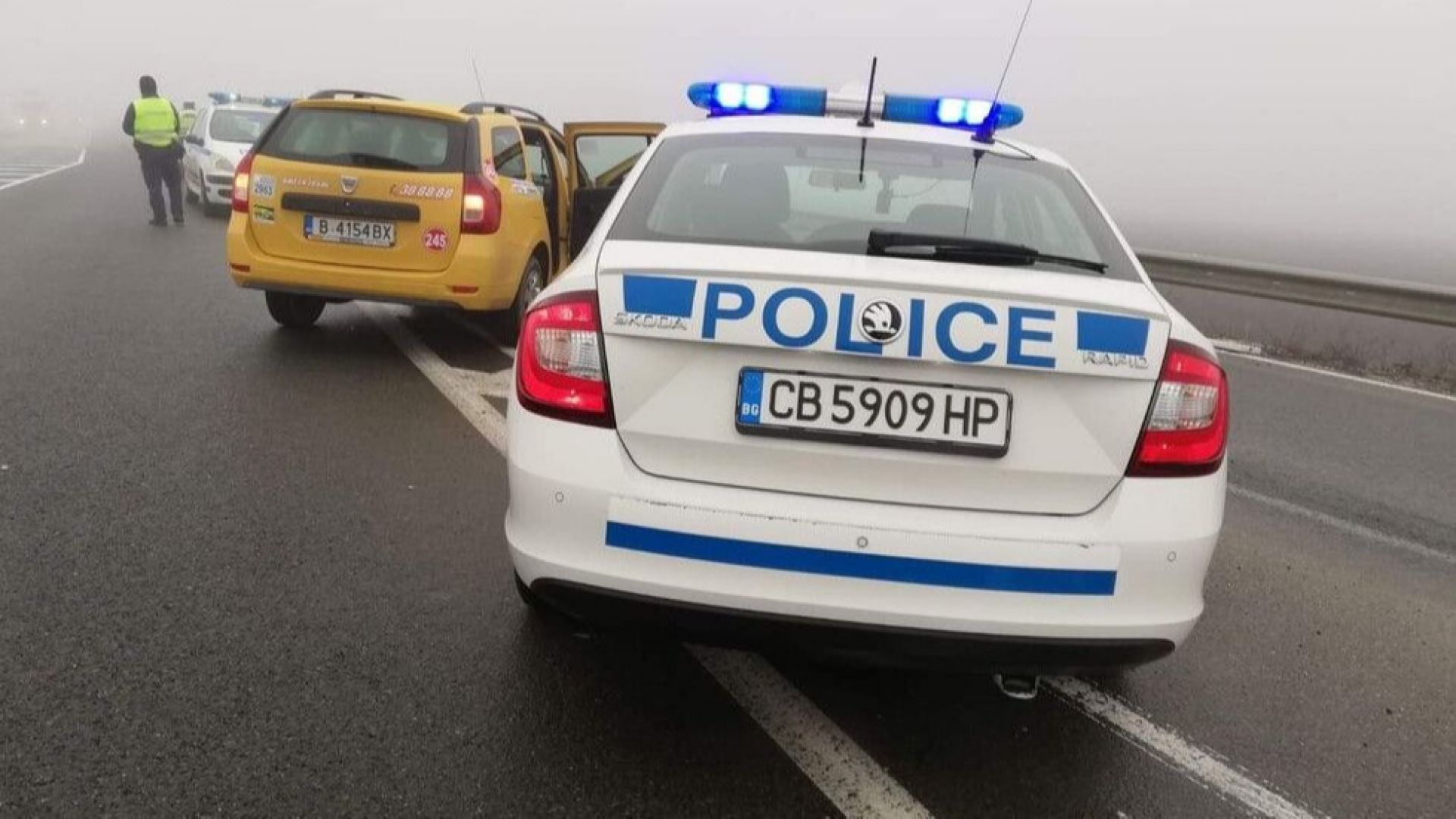 Дрогиран и без книжка открадна такси във Варна