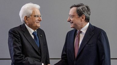 Президентът на Италия покани Марио Драги на преговори за ново правителство