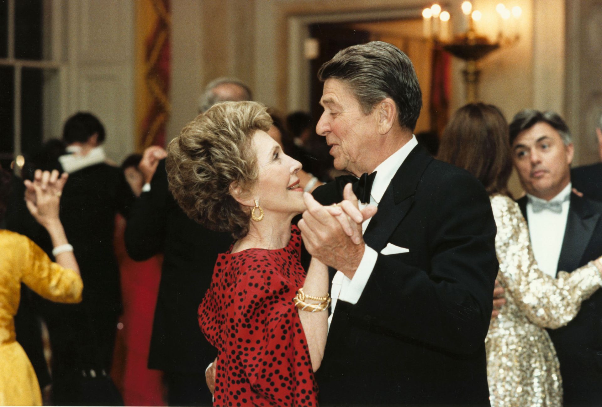 През 2002 г. Роналд и Нанси празнуват своята 50-та годишнина като съпрузи