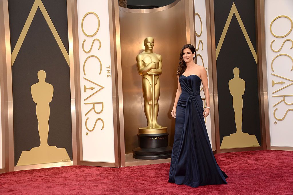 Сандра Бълок на наградите "Оскар" 2014 / рокля: 40 хил. долара