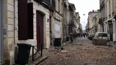 За взрив в жилищна сграда в центъра на френския град