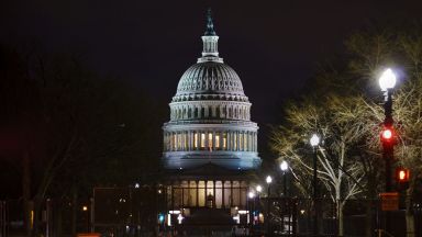 Историческият втори процес за импийчмънт на Доналд Тръмп започна във