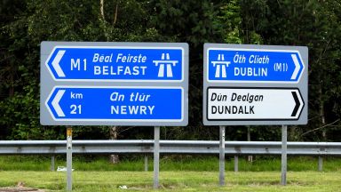 Възобновяват постБрекзит контрола върху стоките в Северна Ирландия