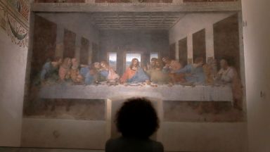 Туристите вън: Заради Джей Ди Ванс и VIP гости блокираха достъпа до "Тайната вечеря"