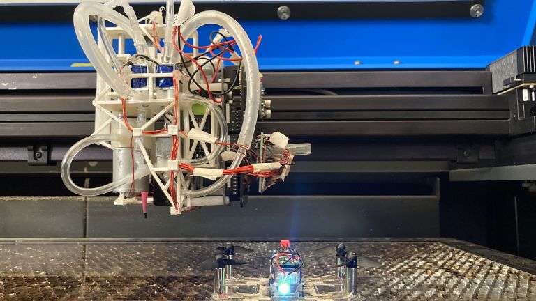 Създадоха 3D принтер за дронове и роботи