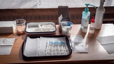 966 са новите потвърдени случаи на коронавирус в страната за