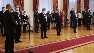 Наш дълг е да ценим и да отличаваме онези авторитети