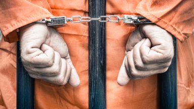  Байдън ще закрие емблематичния затвор в Гуантанамо