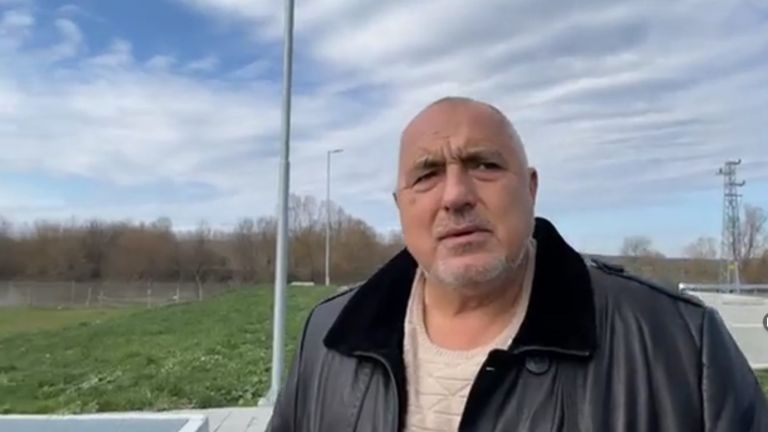 Оставете децата на мира и не ги замесвайте в мръсната