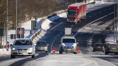 Новите гранични ограничения наложени в някои европейски страни предизвикаха хаос