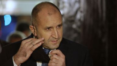 Трябва да имаме кампания на идеи на принципи на визия