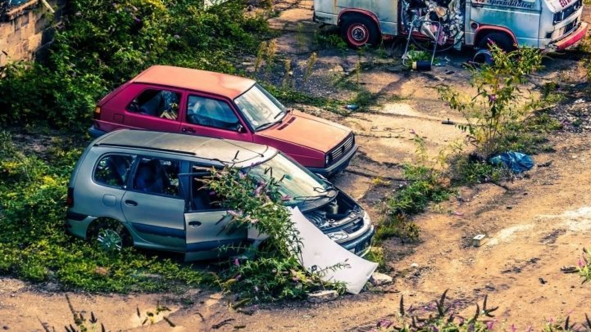 В Русе маркираха първите 19 стари автомобила за преместване